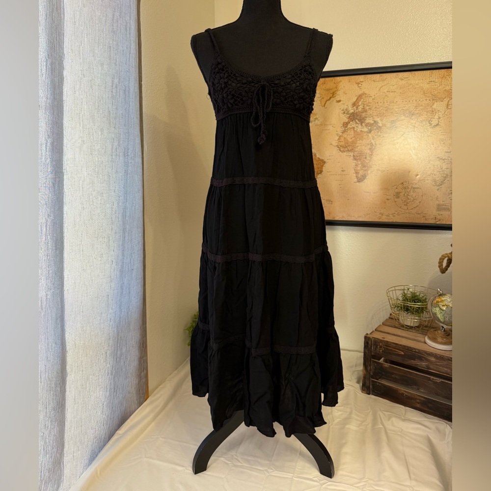 Lapis black dress crochet small